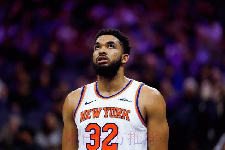 队记：尼克斯围绕唐斯与多队接触，包括灰熊、魔术和黄蜂